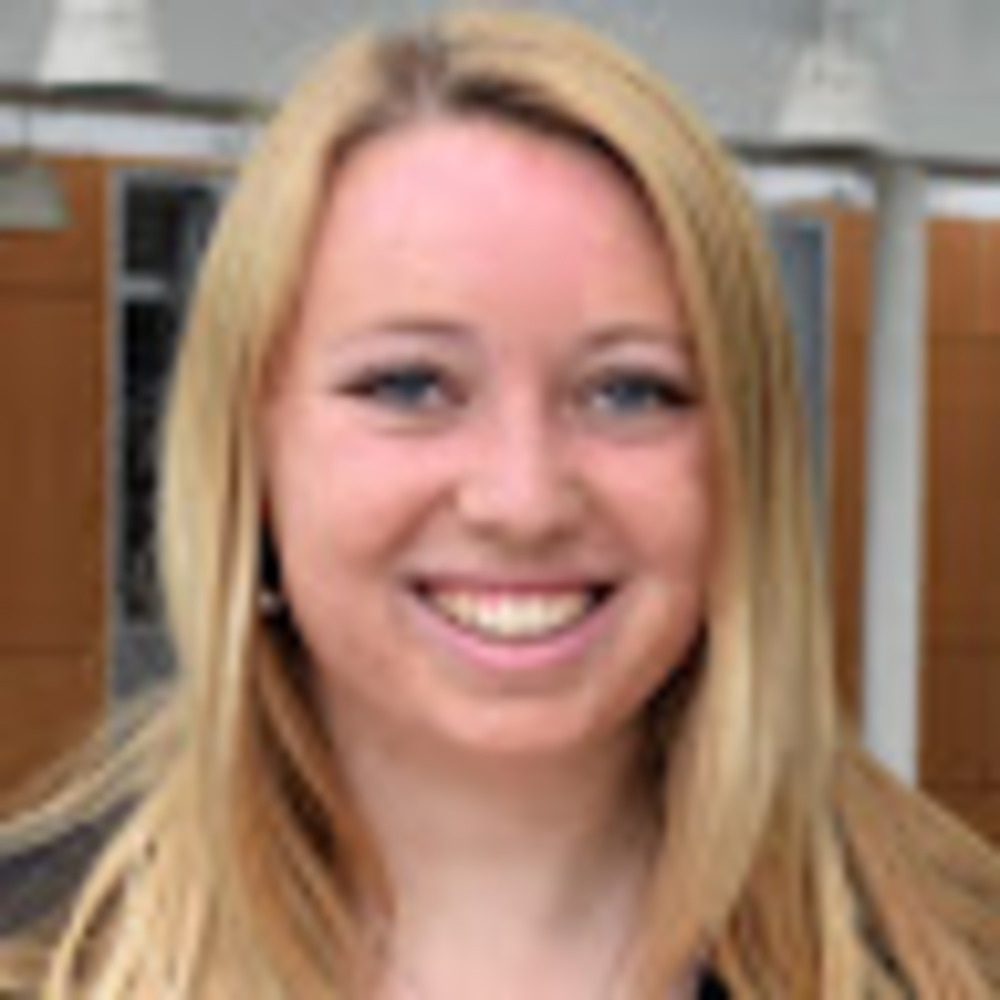 Meet your Posher, Holly